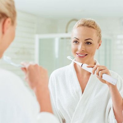 Szczoteczka soniczna do mycia zębów SD200B
