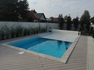 Roleta lamelowa nawodna HARMONY na basen prostokątny 7x3,5 m