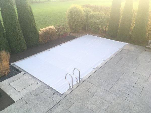 Przykrycie bezpieczne - model standard - owalny - do basenu 7 x 3,5 m