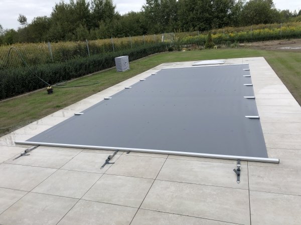 Przykrycie bezpieczne - model standard - owalny - do basenu 3x4,9m