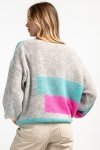Casualowy sweter z wełny F1895 różowy tył