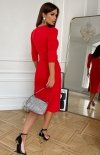 Ołówkowa sukienka z paskiem czerwona 266-02-7