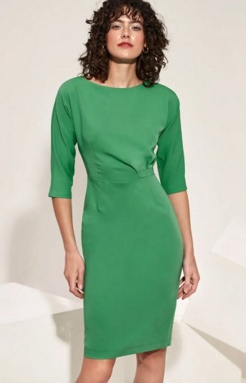 Nife S218 ołówkowa sukienka z draperiami zielona