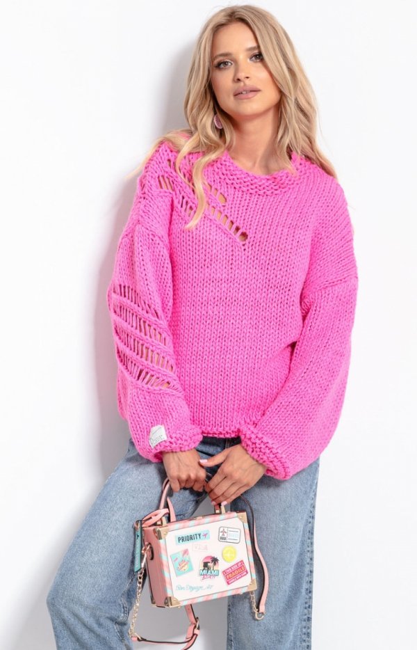 Oversizowy sweter alpaka różowy F1054-1