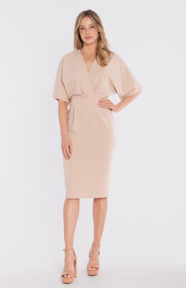 Stylove S434 sukienka midi z kopertowym dekoltem beżowa 