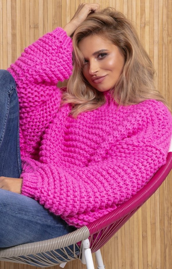 Ciepły sweter alpaka różowy F790