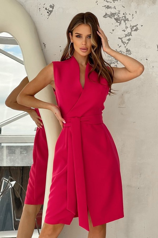 Elegancka sukienka ze stójką fuksja-2
