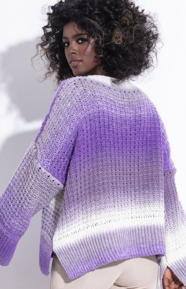 Oversizowy sweter damski ombre violet F1356 tył