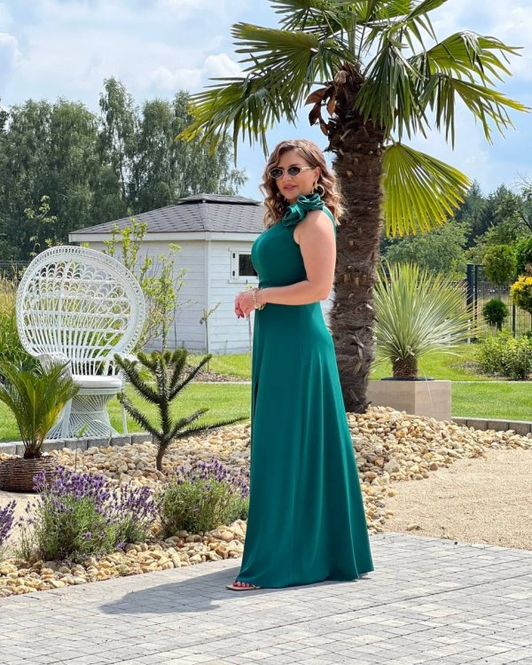 Elizabeth Anabel długa sukienka z różą zielona-3