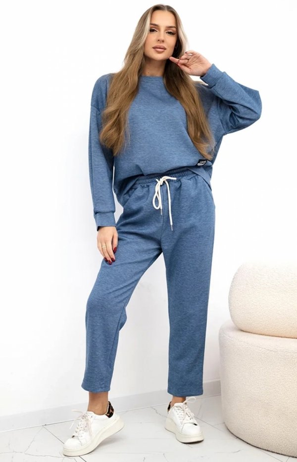 Komplet dresowy masełko bluza i spodnie jeans