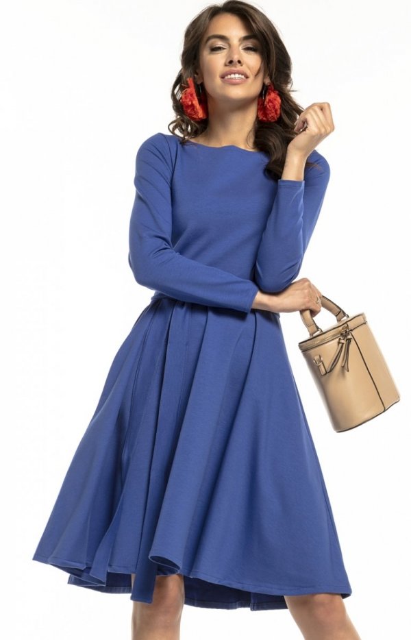 Tessita T287 rozkloszowana sukienka z paskiem niebieska