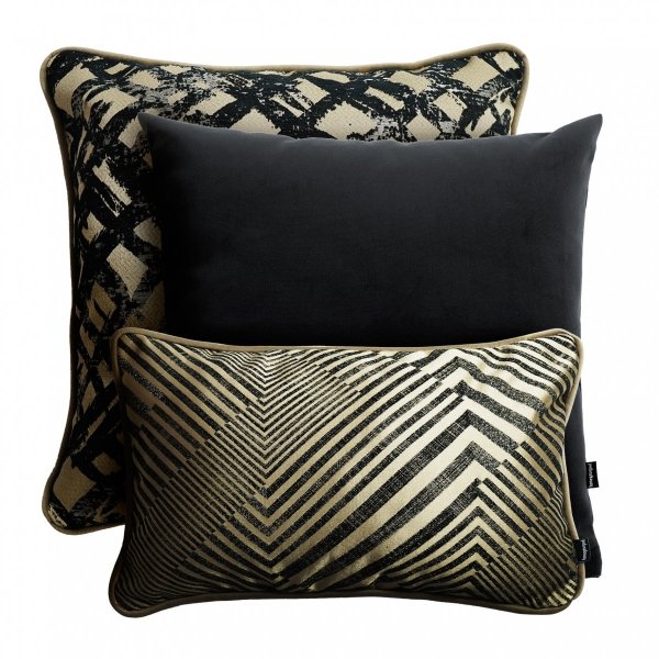 Beige and black decorative cushion set Glam