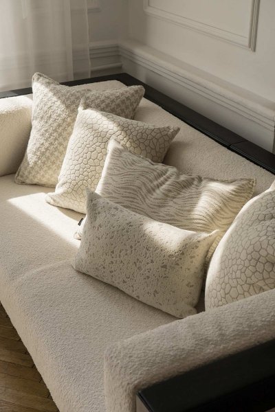 White Decorative Pillow Set Calm