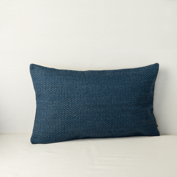 Granatowa poduszka dekoracyjna 50x30 ZERO WASTE ZW092
