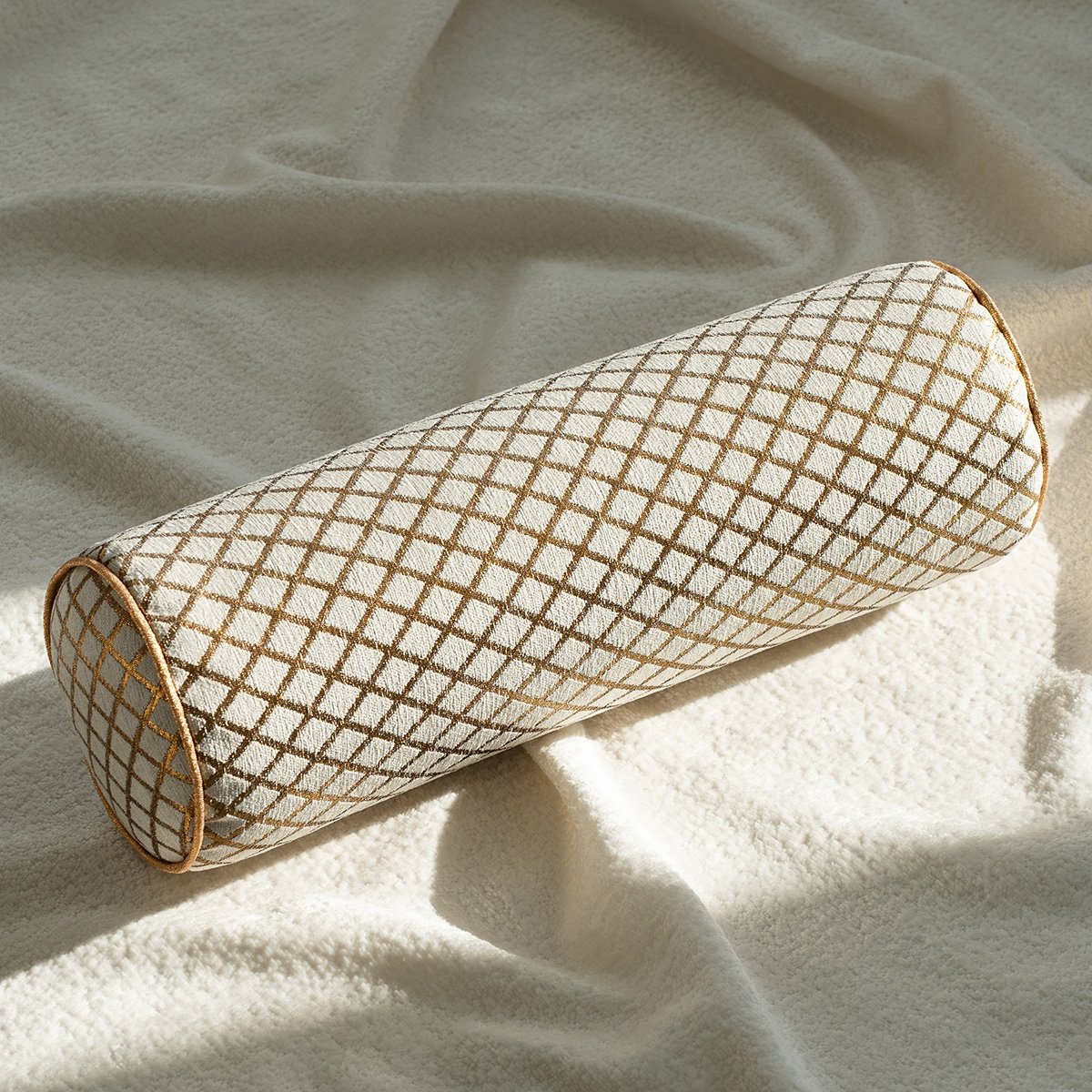 Kremowo-złoty wałek dekoracyjny AURUM