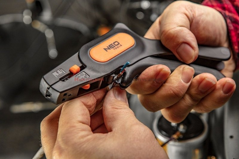 NEO TOOLS automatyczny ściągacz izolacji  0,5 - 6 mm2
