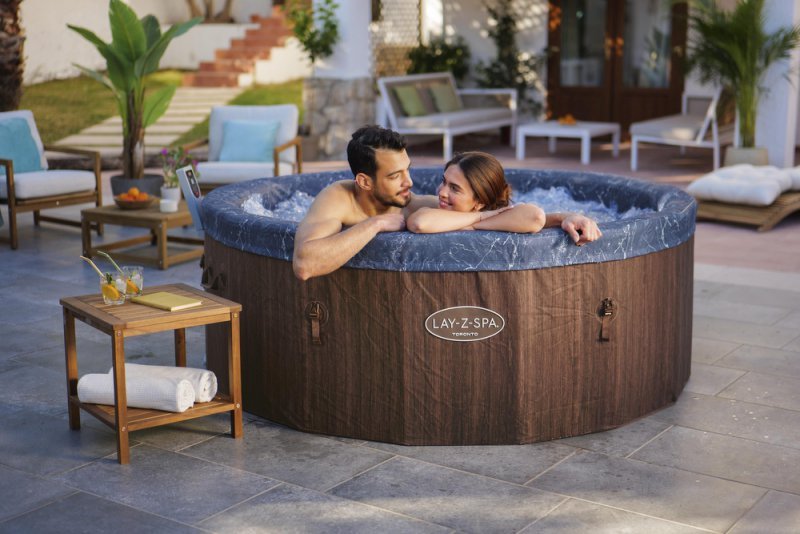 Dmuchane Spa Z Hydromasażem 7-osobowe Bestway 6001W