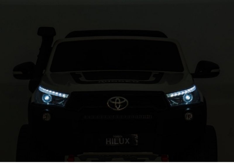 Auto na Akumulator Toyota Hilux Czarny