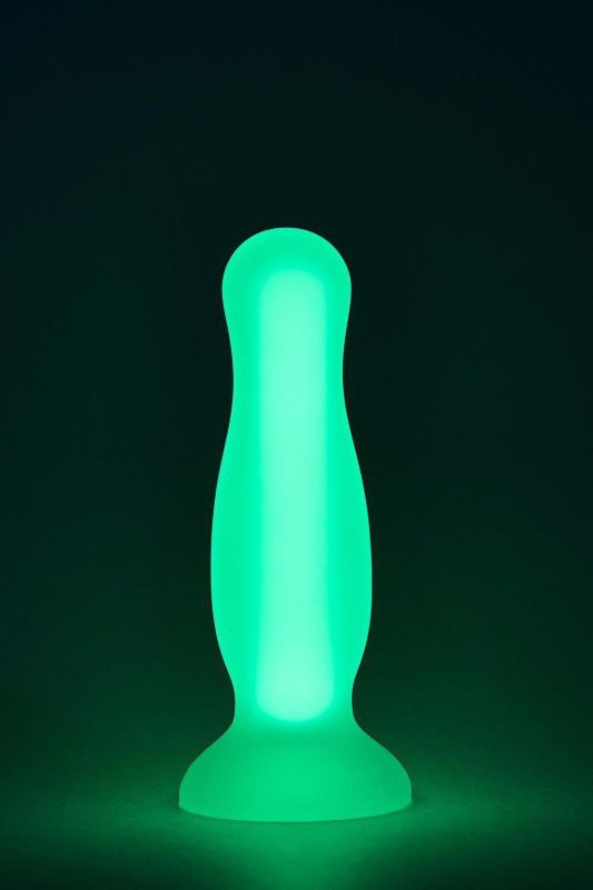 RADIANT SOFT SILICONE GLOW IN THE DARK PLUG SMALL GREEN
