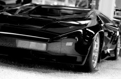 Czarna bestia (Sport car) - fototapeta 175x115 cm