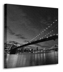 Obraz na płótnie - Brooklyn Bridge nocą BW - 40x40 cm