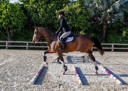 PO DRĄŻKACH Z GŁOWĄ