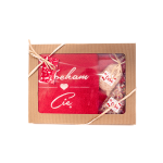 Zestaw prezentowy -  ręcznik z napisem KOCHAM CIĘ kolor czerwony + sól himalajska + płatki róż w ozdobnym opakowaniu