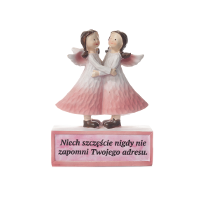 Figurka aniołki z tekstem na postumencie Niech szczęście nigdy nie zapomni Twojego adresu. 11x4.8x14.7 cm