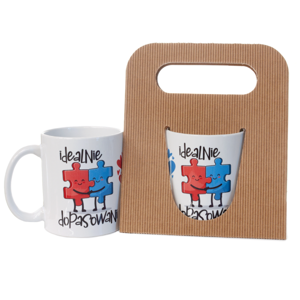 Kubek ceramiczny z napisem "Idealnie dopasowani" w ozdobnym opakowaniu eco.